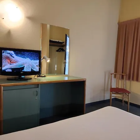 Stay Hotel Hotel